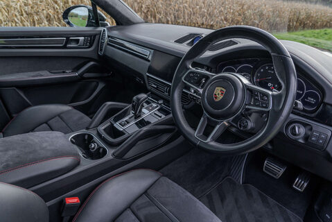 Porsche Cayenne 4.0 Cayenne GTS Auto 4WD 5dr 10