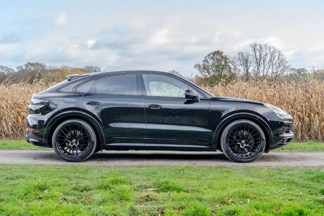 Porsche Cayenne 4.0 Cayenne GTS Auto 4WD 5dr