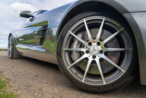 Mercedes-Benz A Class SLS AMG 8