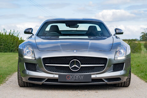 Mercedes-Benz A Class SLS AMG 32