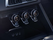 Audi R8 5.2 R8 Spyder Quattro V10 Semi-Auto 4WD 2dr 15