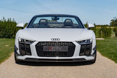 Audi R8 5.2 R8 Spyder Quattro V10 Semi-Auto 4WD 2dr 26