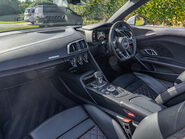 Audi R8 5.2 R8 Spyder Quattro V10 Semi-Auto 4WD 2dr 8