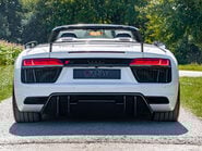 Audi R8 5.2 R8 Spyder Quattro V10 Semi-Auto 4WD 2dr 24