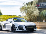 Audi R8 5.2 R8 Spyder Quattro V10 Semi-Auto 4WD 2dr 27