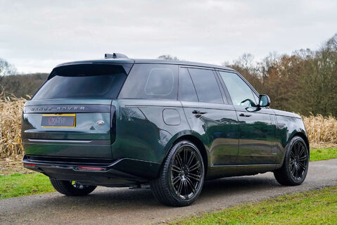 Land Rover Range Rover D300 SE 4