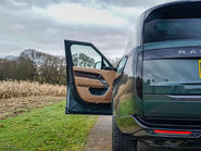 Land Rover Range Rover D300 SE 7