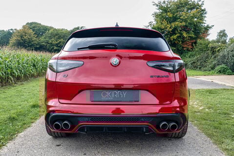 Alfa Romeo Stelvio 2.9 V6 Quadrifoglio 23