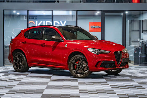 Alfa Romeo Stelvio 2.9 V6 Quadrifoglio 1
