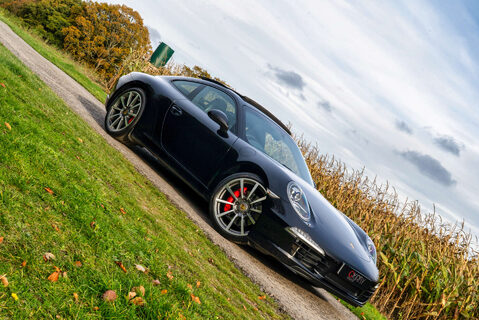 Porsche 911 3.8 Carrera S PDK 19