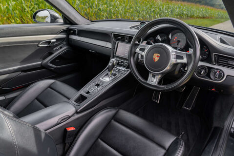 Porsche 911 3.8 Carrera S PDK 10