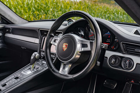 Porsche 911 3.8 Carrera S PDK 13