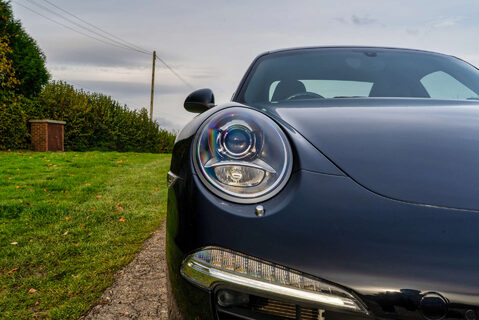 Porsche 911 3.8 Carrera S PDK 21