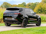 Land Rover Range Rover Sport P400 Dynamic SE 4