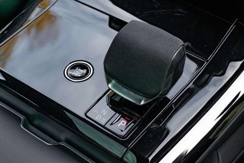 Land Rover Range Rover Sport P400 Dynamic SE 15