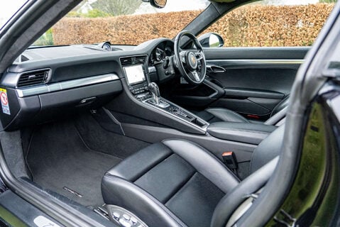 Porsche 911 991.2 TURBO 8