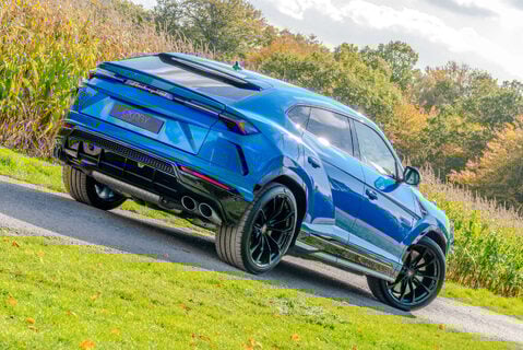 Lamborghini Urus V8 20
