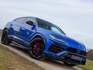 Lamborghini Urus 4.0 V8 BiTurbo SUV 5dr Petrol Auto 4WD Euro 6 (650 ps) 19