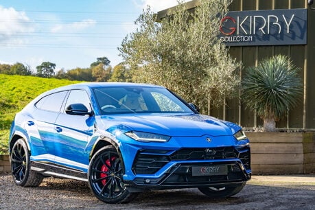 Lamborghini Urus V8