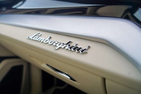 Lamborghini Urus 4.0 V8 BiTurbo SUV 5dr Petrol Auto 4WD Euro 6 (650 ps) 14