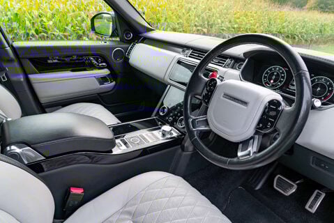 Land Rover Range Rover 5.0 SV Autobiography Dynamic V8 SC Auto 4WD 5dr 10