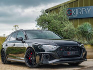Audi RS4 Carbon Black 1