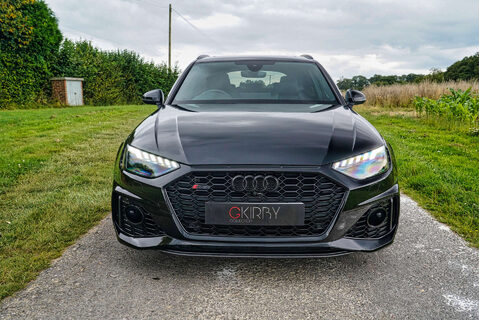 Audi RS4 Carbon Black 22