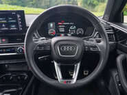 Audi RS4 Carbon Black 11
