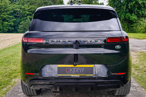 Land Rover Range Rover Sport D350 First Edition 23