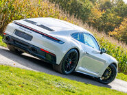 Porsche 911 Carrera 4 GTS PDK 20