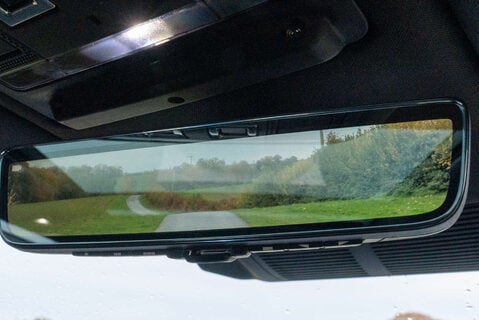 Land Rover Defender V8 Carpathian Edition 15