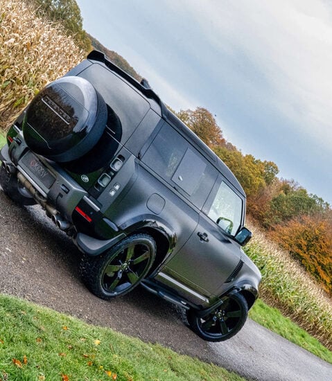 Land Rover Defender V8 Carpathian Edition 1