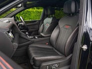 Bentley Bentayga 4.0 V8 (550 ps) 9