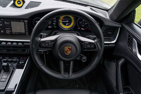 Porsche 911 Turbo S PDK Coupe 13