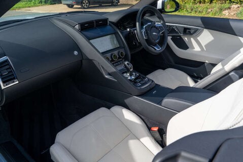 Jaguar F-Type 2.0 F-Type I4 R-Dynamic Auto 2dr 8