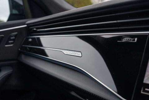 Audi Q8 4.0 SQ8 Vorsprung TFSI Quattro A 4WD 5dr 14