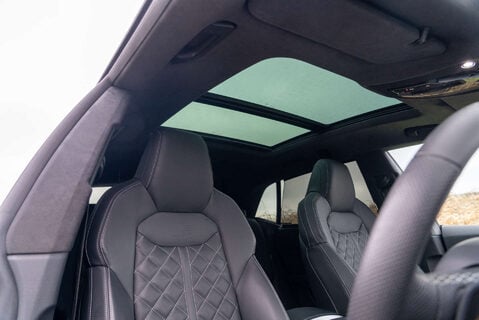 Audi Q8 4.0 SQ8 Vorsprung TFSI Quattro A 4WD 5dr 11