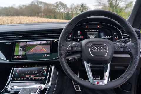 Audi Q8 4.0 SQ8 Vorsprung TFSI Quattro A 4WD 5dr 12