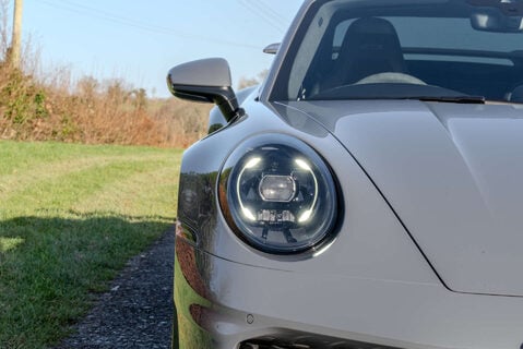 Porsche 911 Carrera 4 GTS HEV 24