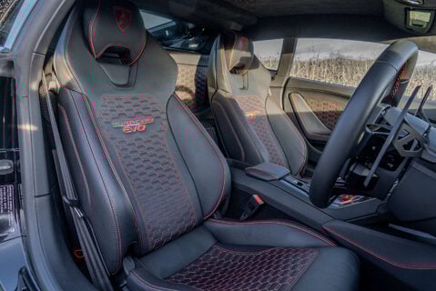 Lamborghini Huracan Evo LP 640-4 11