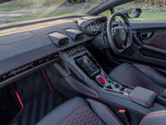 Lamborghini Huracan Evo LP 640-4 8