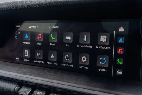 Porsche 911 Carrera GTS Manual 16