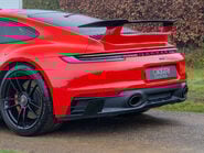 Porsche 911 Carrera GTS Manual 25