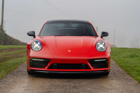 Porsche 911 Carrera GTS Manual 21