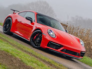 Porsche 911 Carrera GTS Manual 19