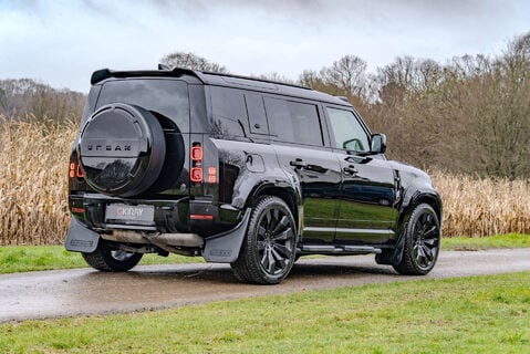 Land Rover Defender D300 X-Dynamic HSE URBAN 5