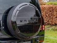 Land Rover Defender D300 X-Dynamic HSE URBAN 26