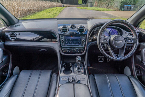 Bentley Bentayga 4.0 V8 7 Seats 12