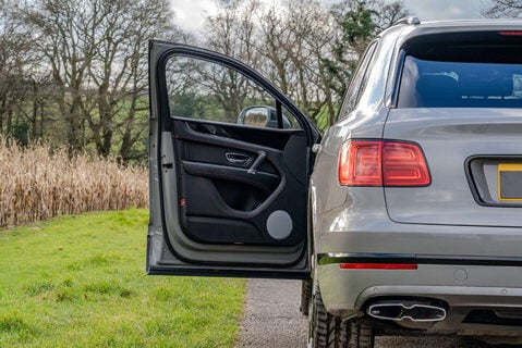 Bentley Bentayga 4.0 V8 7 Seats 7