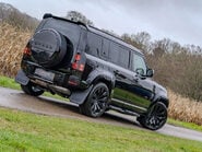 Land Rover Defender D300 X-Dynamic HSE URBAN 20
